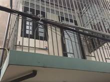 Hình ảnh nhà bán 2 tầng,SHR, hẻm 3m ,chỉ 1,3 tỷ .Bình Tân
