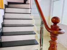 Hình ảnh Chuyển Nhượng Nhà Đường ĐOÀN VĂN BƠ Phường 10, Quận 4 40M2 SHR