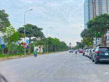 Hình ảnh Bán lô đất 31ha 140m2, mặt tiền 7m, mặt phố Nguyễn Khiêm Ích view UBND