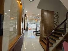 Hình ảnh Nhà bán đối diện Trường Học THCS mặt tiền lớn giá 13 tỷ 700 Quận 7