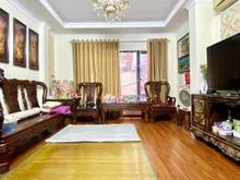 Hình ảnh Nhà Kim Mã Thượng, Ba Đình 7,5 tỷ, 5 Tầng, Lô góc, Kinh Doanh, Tặng NT