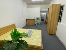 Hình ảnh Cho Thuê Căn Hộ Studio Sân Bay có Ban Công Riêng