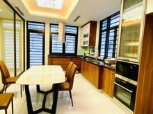 Hình ảnh Nhỉnh 2 tỷ mua ngay nhà đẹp Long Biên, 36m2x  5T, MT 9m ô tô đỗ cổng.