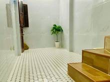 Hình ảnh Bán nhà đẹp Tôn Đức Thắng, 15m2, 4 tầng, cách phố 10m, sổ riêng, 2.15
