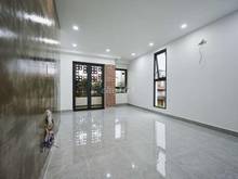 Hình ảnh HOT! Nhà cho thuê MT Nguyễn Hữu Cầu, P. Tân Định Q1 - 5 Lầu thang máy