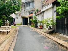 Hình ảnh Cần bán gấp lô đất nằm ngay mặt tiền đường Hoàng Hữu Nam, Q. 9