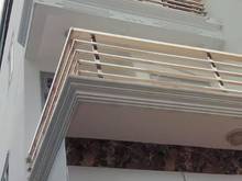 Hình ảnh Bán nhà Tây Hồ ngõ 445 Lạc Long Quân dt: 50m2 x 3T - MT : 4m Bán 6,3tỷ