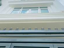 Hình ảnh Cho thuê nhà mặt tiền Hoa Cúc, P7 Phú Nhuận
