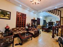Hình ảnh Nhà Phân Lô Quân Đội, Hoàng Quốc Việt, Dân Trí Cao, Gara Oto, 65m2