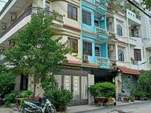 Hình ảnh Nhà 4 tấm HXH 8m đường 17 khu bên sông Phạm Văn Đồng