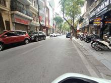 Hình ảnh Bán nhà mặt phố Lê Ngọc Hân, KD tốt, DT 43m2, chào bán 32 tỷ
