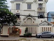 Hình ảnh Cho thuê biệt thự góc 2 mặt tiền đầy đủ nội thấ