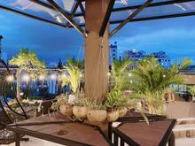 Hình ảnh Cho thuê sân thượng, rooftop view bờ kè ngay Trường Sa, 8.5x20m