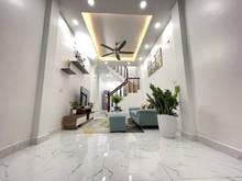 Hình ảnh Diện tích 38m2, Phố Bùi Xương Trạch, 5 Tầng, LÔ GÓC, Nhỉnh 4 Tỷ.
