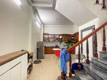 Hình ảnh Bán Nhà Thanh Xuân Ngõ 420 Khương Đình 45m2 5 Tầng, ngõ thông, gần phố