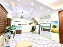 Hình ảnh Bán Nhà Lĩnh Nam  - KINH DOANH SẦM UẤT - Ô TÔ TẢI ĐỖ CỬA
