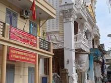 Hình ảnh HOT, Bán Nhà Hoàng Quốc Việt, Nhà Mới Ngõ Nông, Sổ Đỏ Nở Hậu