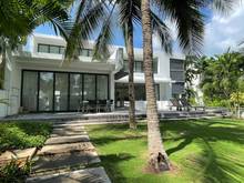 Hình ảnh Chuyển nhượng biệt thự biển Second Home Sanctuary 30 tỷ, ôtô tại nhà.