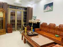 Hình ảnh Gia đình cần bán gấp nhà ngõ Linh Quang giá 4.5 tỷ, dt 40mx3T ở luôn