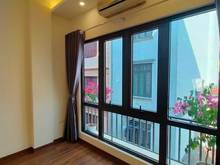 Hình ảnh Cho thuê nhà ngõ phố nguyên hồng