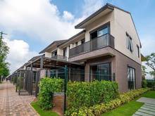 Hình ảnh Bán gấp nhà phố vườn 1 trệt 2 lầu - Giá 4,1 tỷ bao thuế, phí