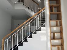 Hình ảnh Nhà ĐẸP BTCT 4 Tầng NỞ HẬU Ngay Trung tâm P4 50m2 Chỉ 6.55 Tỷ.
