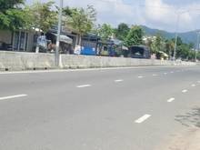 Hình ảnh Bán nhà Hoàng Văn Thái DT 315m2, nhà cấp 4, ngang 9m, giá chỉ 3tỷ xx.