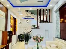 Hình ảnh Cô 8 cần bán nhà đường Mã Lò để trả nợ