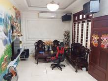 Hình ảnh Bán nhà đẹp Bồ Đề 33m 5T MT4.8 chỉ 3.5 tỷ ô tô đỗ cổng ngay hồ Bồ Đề