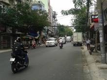 Hình ảnh Bán Biệt Thự Hồ  Biểu Chánh , Q.PN, DT: 10X30m, NH 15m. Giá 34 tỷ TL.
