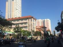 Hình ảnh Nhà trung tâm Quận 1 - Bề ngang khủng - khu vực sầm uất