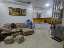 Hình ảnh Cần Bán Nhà Đường Hoa Bằng  ,35m2, 5 Tầng , MT 5.8,  3,95 Tỷ