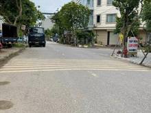 Hình ảnh Đất Mặt Trục Chính Khu TĐC Xuân Phương, 2 mặt đường trước và sau.