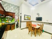 Hình ảnh VIP Thới An, Quận 12- 80m2, 3 tầng, sân thượng HXH- sát MT chỉ 4 tỷ 9.