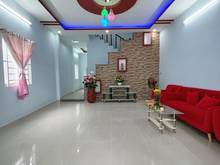 Hình ảnh 5x14m Bán nhà Hóc Môn hẻm xe hơi sổ hồng riêng 70m2  chỉ 3 tỷ 7