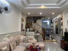 Hình ảnh GẤP!! Ngay Chợ Đ. Xóm Chiếu - Quận 4. Giá: 2 tỷ 2. DT: 44m2. SHR.