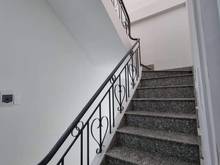 Hình ảnh Kẹt Tiền Bán Nhà Hxh Cách Mạng Tháng 8 Quận 3, Dt 5 X 16m, Hđt 30 Tr/T