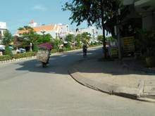 Hình ảnh Bán lô góc KDC đường 10 Thị trấn bến lức 92m2 4.6x20m sổ hồng 1.2 tỷ