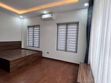 Hình ảnh Nhà 5 tầng mới, lô góc, ô tô, Nguyễn Văn Cừ, 31m, MT 5,3, nhỉnh 4 tỷ