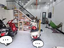 Hình ảnh HXH sát mặt tiền Nguyễn Chí Thanh, Quận 10, 4 Tầng, 5PN, giá rẻ