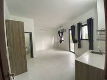 Hình ảnh Phòng cho thuê sạch đẹp, FULL-NT , view ban công ngay CỐNG LỠ