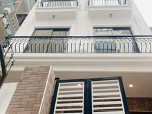 Hình ảnh Nhà  mới thoáng có sân trước sân sau , ở sướng