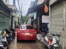 Hình ảnh Sát Mt ĐHT02 4 Lầu Nhà đẹp Keng ,Hẻm Xe Hơi ,Ngay Công Viên An Sương