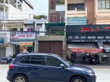 Hình ảnh Cho thuê nhà mặt tiền Lê Quang Định 3 lầu sân thượng, giao ngay.