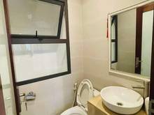 Hình ảnh Bán nhà Ở NGAY- THÔNG SỐ VÀNG đường Hoa Bằng Cầu Giấy 30M2x 5tầng MT5.
