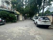 Hình ảnh Nhà Trung Hòa, Cầu Giấy giá 10,9 Tỷ, DT 47m2, 4 Tầng, Kinh doanh Tốt