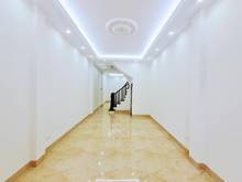 Hình ảnh Nhà Đặng Thuỳ Trâm, Cầu Giấy 10,5 tỷ, 5 Tầng, Nhà Mới Đẹp, Kinh Doanh