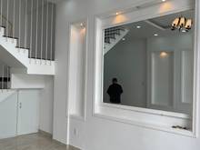 Hình ảnh Bán nhà Phan Đăng Lưu Giáp Quận 1 - Nhà Đẹp Hẽm Xe Hơi 8M - 4.5x17m