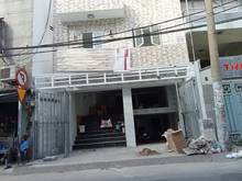 Hình ảnh Nhà cho thuê mặt tiền đường Q1 8x15m 4 Tầng Giá chỉ 60 Triệu