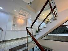 Hình ảnh Gấp chỉ 8 tỷ lô góc 3 mặt tiền khu đồng đen 4 tầng btct mới cứng